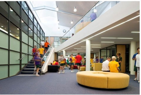 La Salle College - Education Perth 1