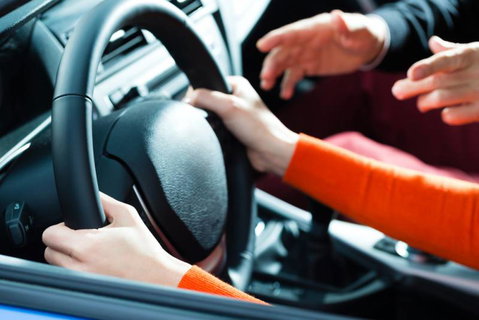 Lern-Ezy Driving School - Education Perth 1