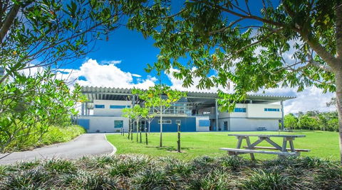 Newman Senior Technical College - Education Perth 1