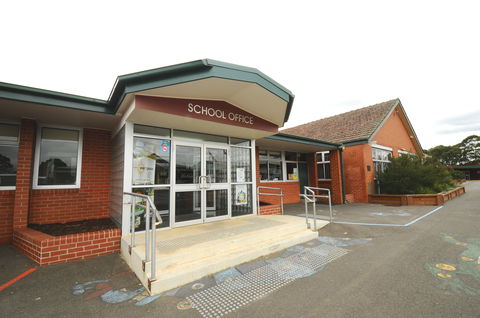 Our Lady Help Of Christians Primary School Wendouree - Education Perth 2